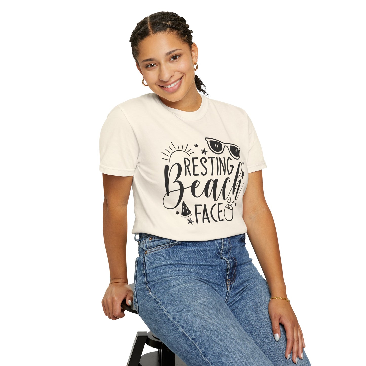 Resting Beach Face Tee