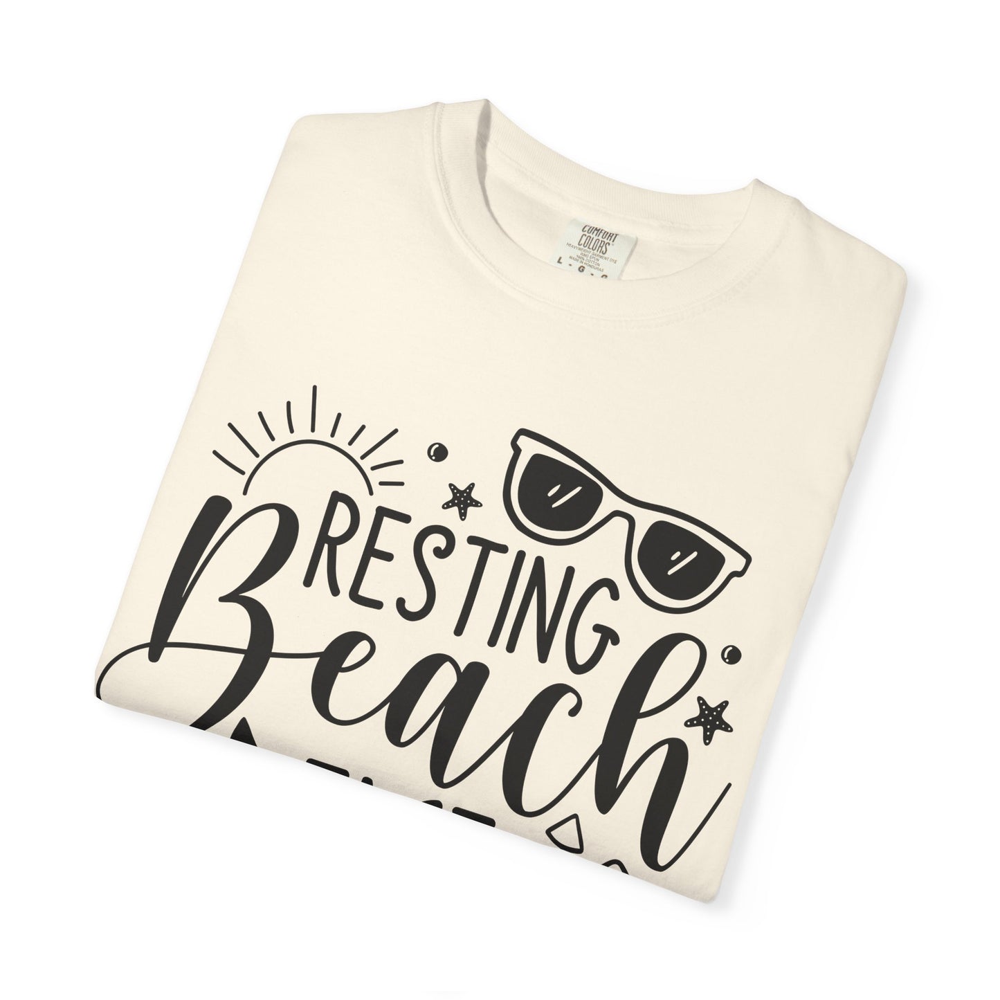 Resting Beach Face Tee