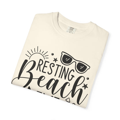 Resting Beach Face Tee