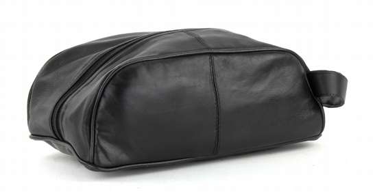 Ready to Roam Leather Shaving Bag