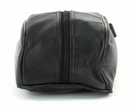 Ready to Roam Leather Shaving Bag