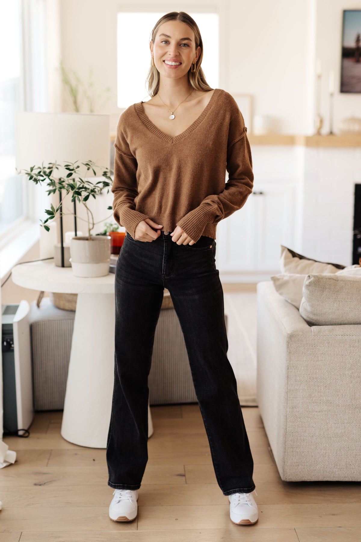 Warm Welcome V-Neck Sweater in Mocha