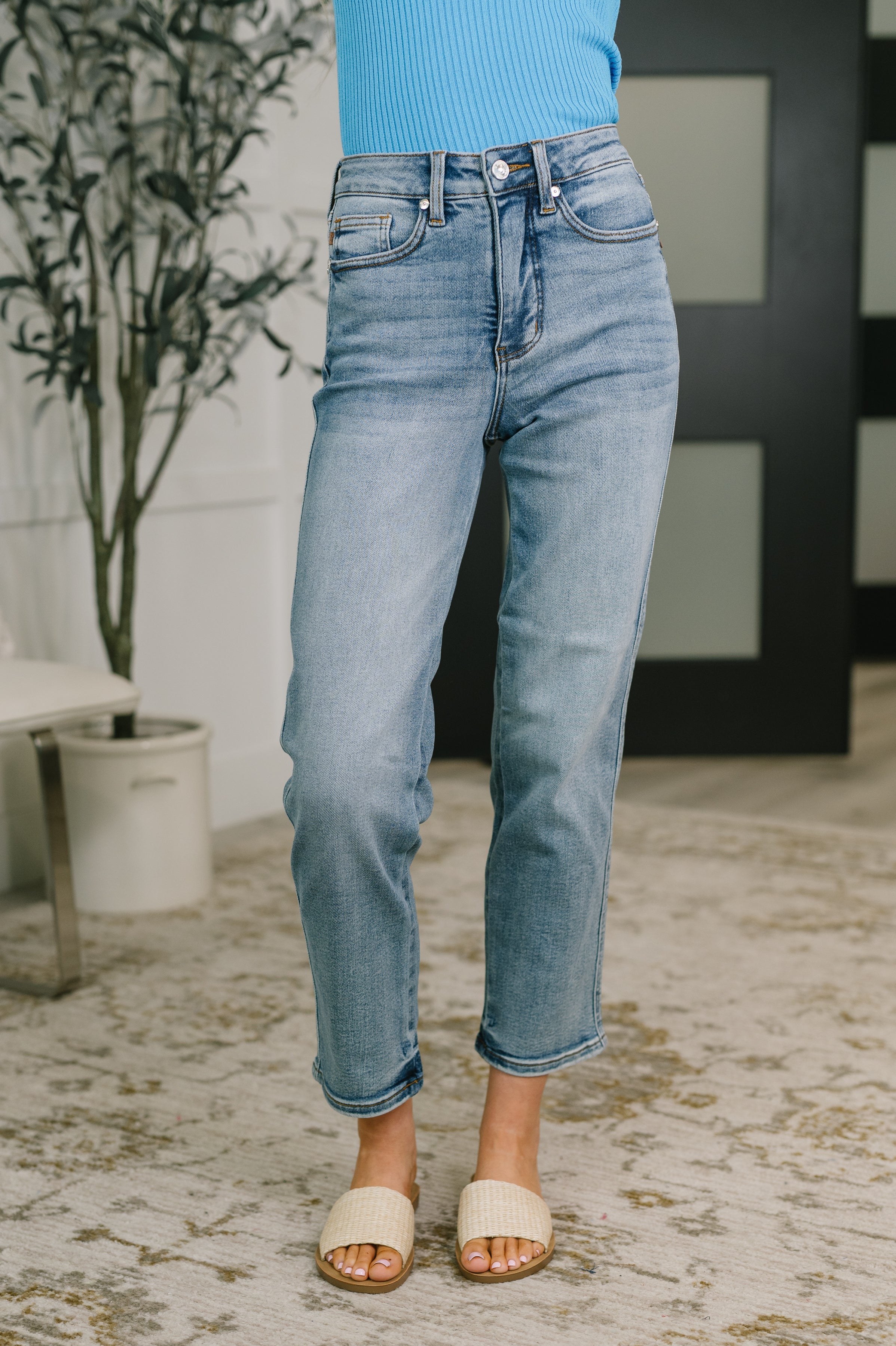 Judy Blue Carla Ankle Straight Jeans