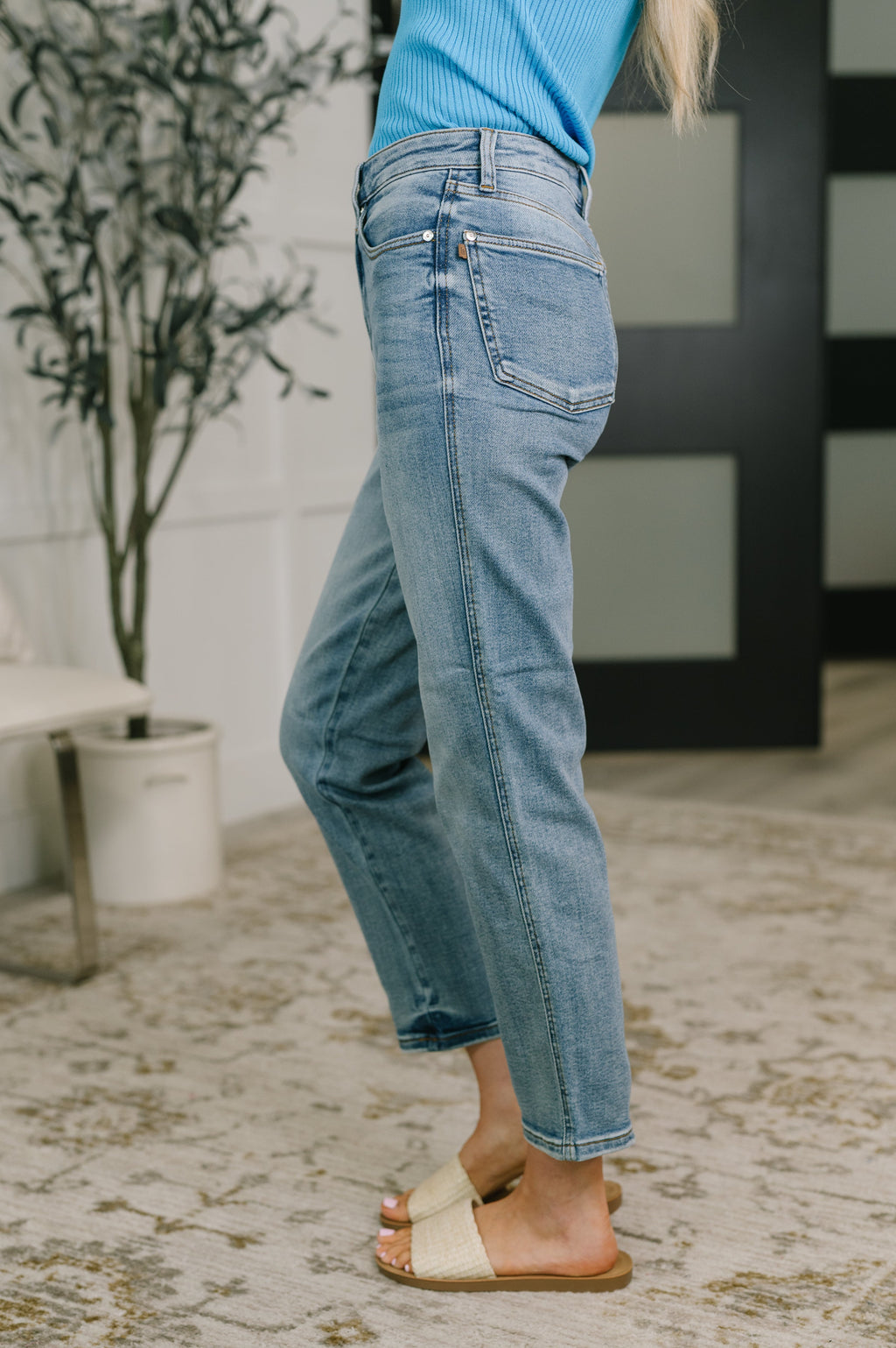 Judy Blue Carla Ankle Straight Jeans