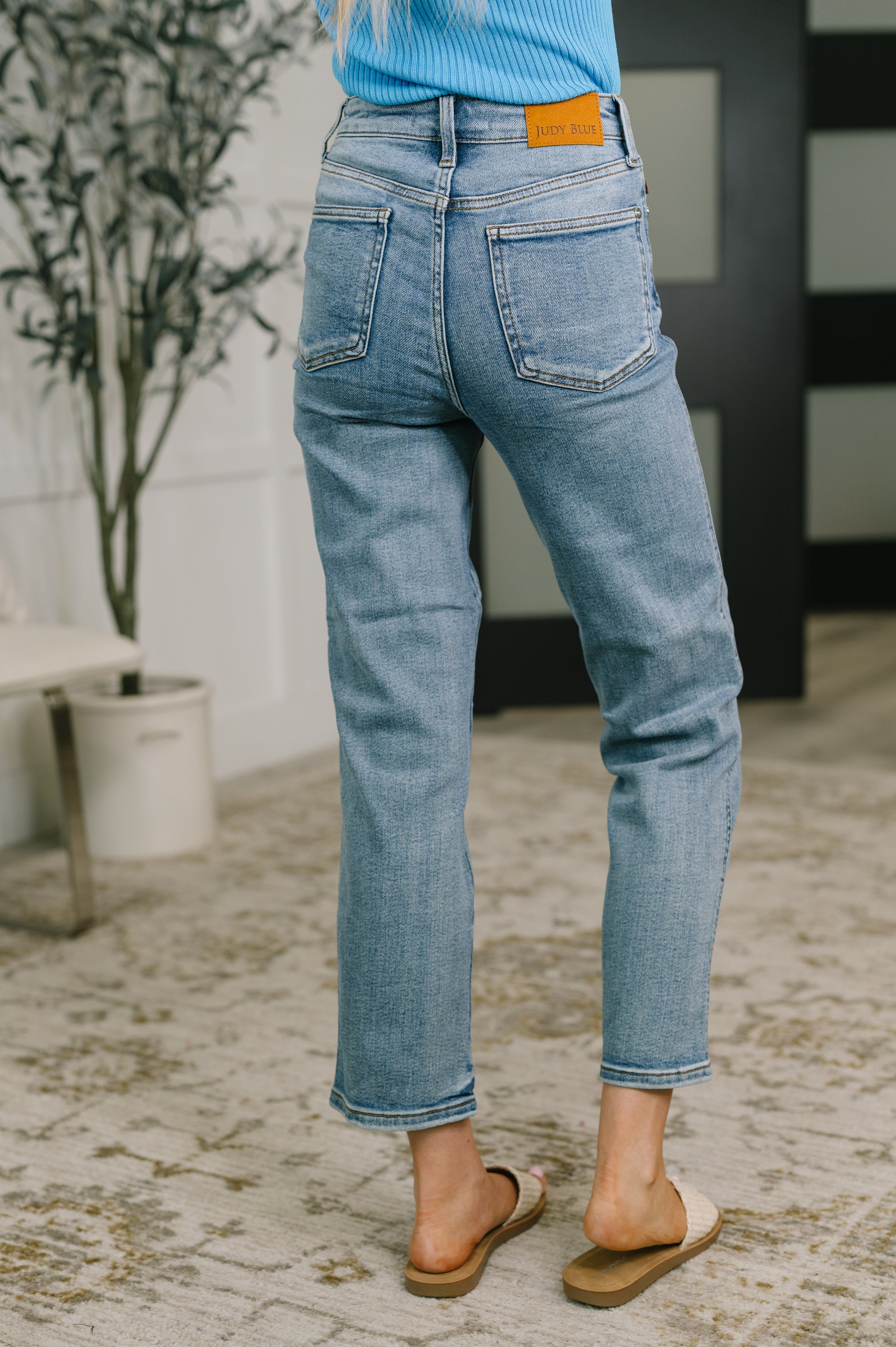 Judy Blue Carla Ankle Straight Jeans