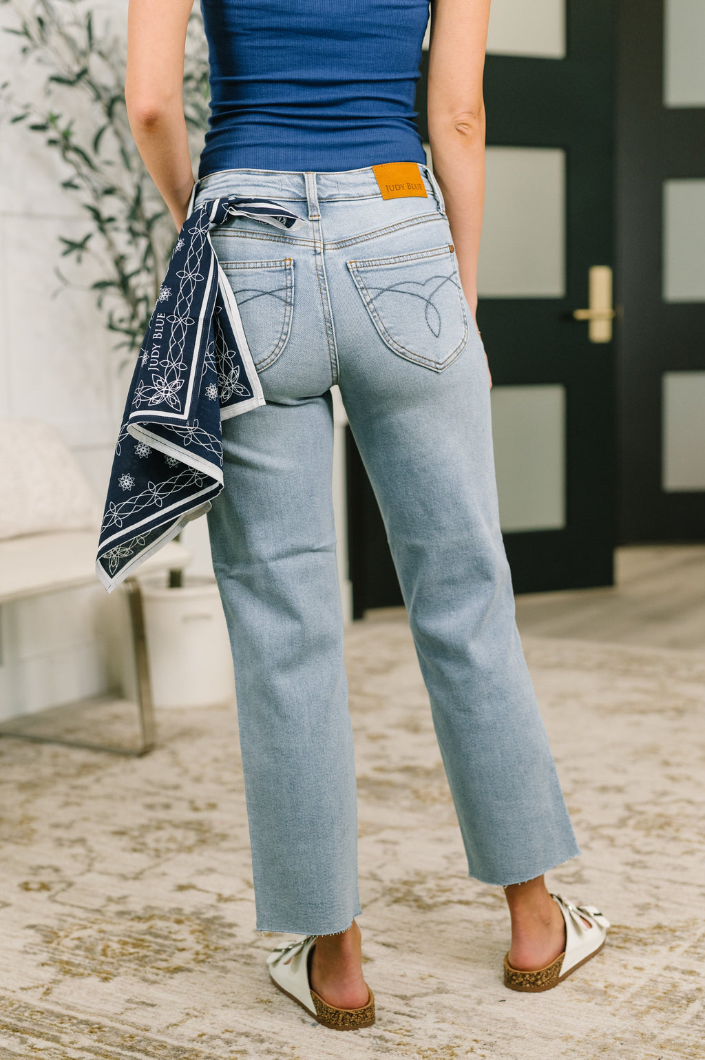 Judy Blue Dawn Ankle Straight Jeans