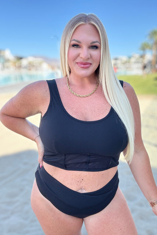 Stay Put V-Waist Swim Set