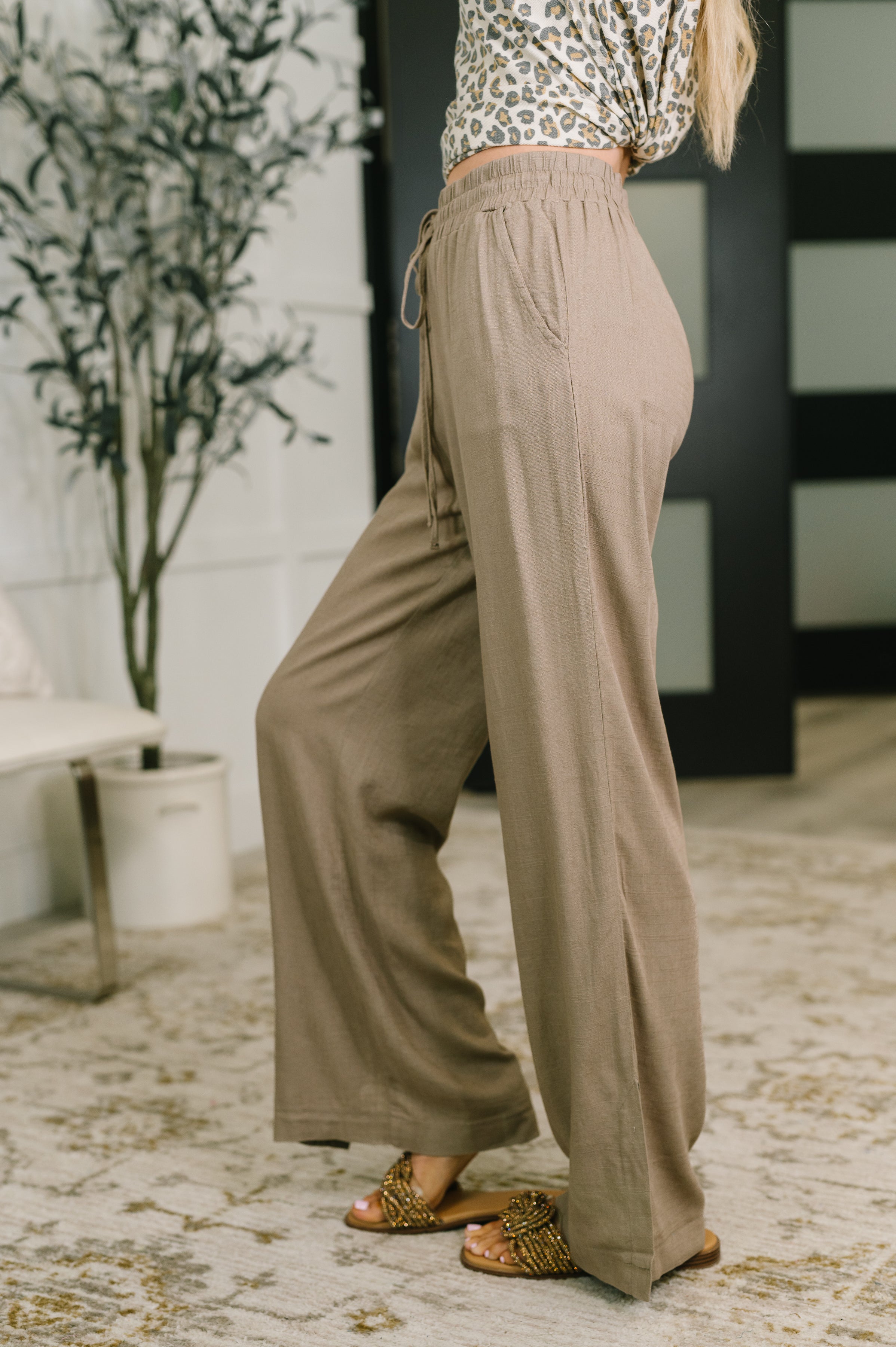 Go Your Own Way Lounge Pants in Cocoa