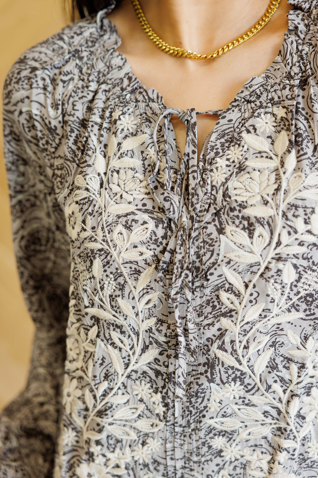 Wildflower Story Embroidered Blouse