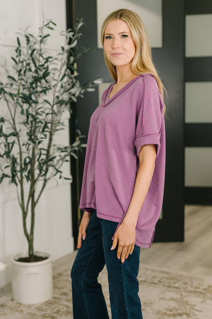 Effortless Cable Ribbed V Neck T Shirt in Light Plum