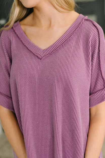 Effortless Cable Ribbed V Neck T Shirt in Light Plum