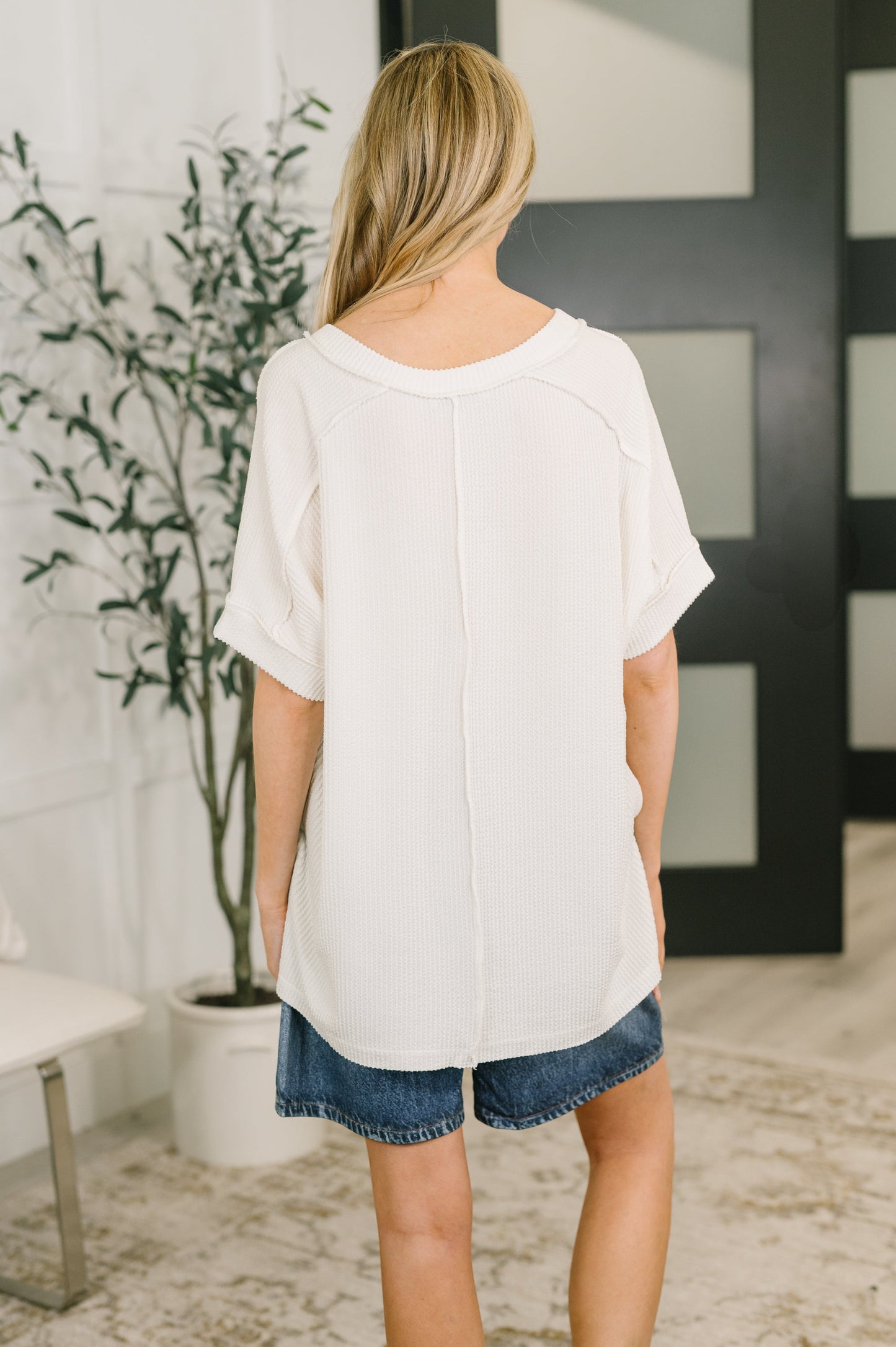 Effortless Cable Ribbed V Neck T Shirt in White