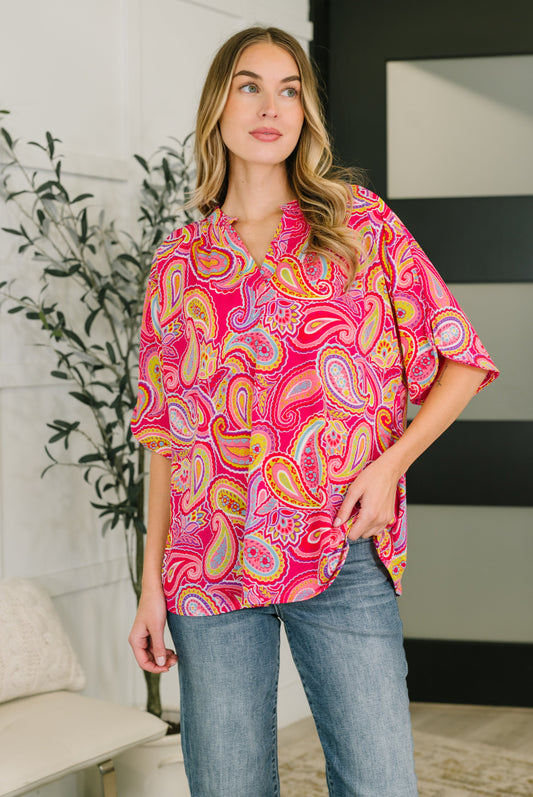 Weekend Colorburst Top in Hot Pink Paisley