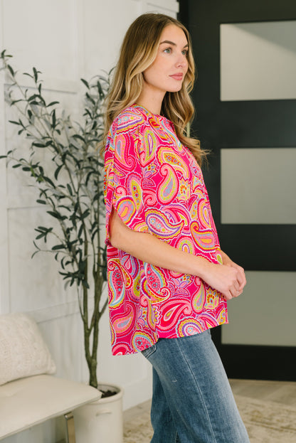 Weekend Colorburst Top in Hot Pink Paisley
