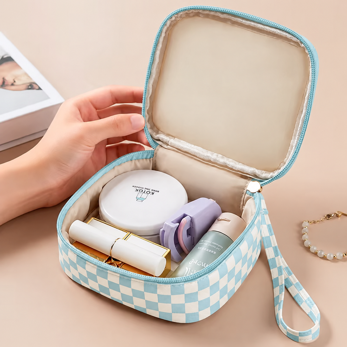 Checkmate Cosmetic Travel Bag