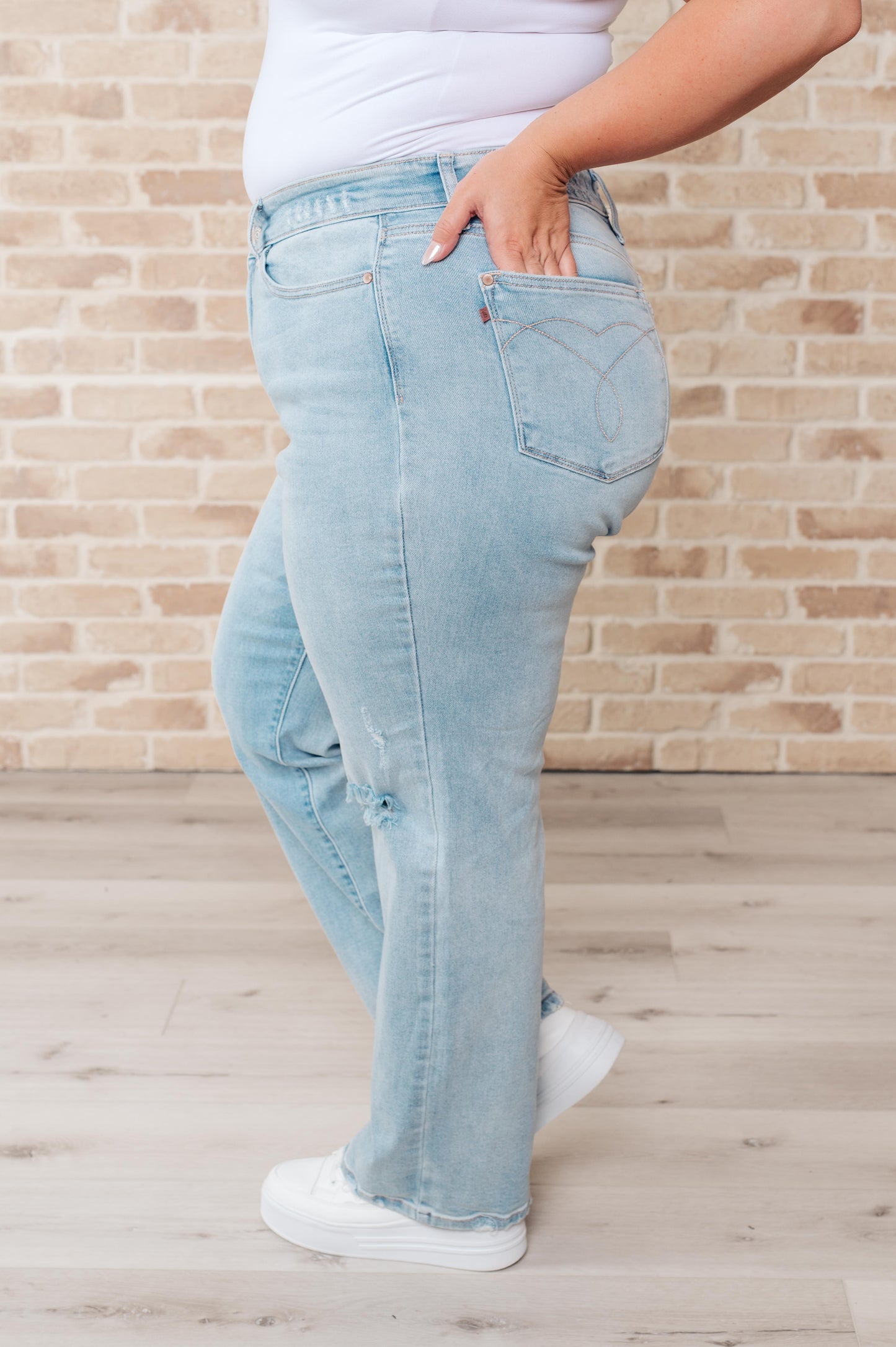 Judy Blue Parker 90's Straight Jeans