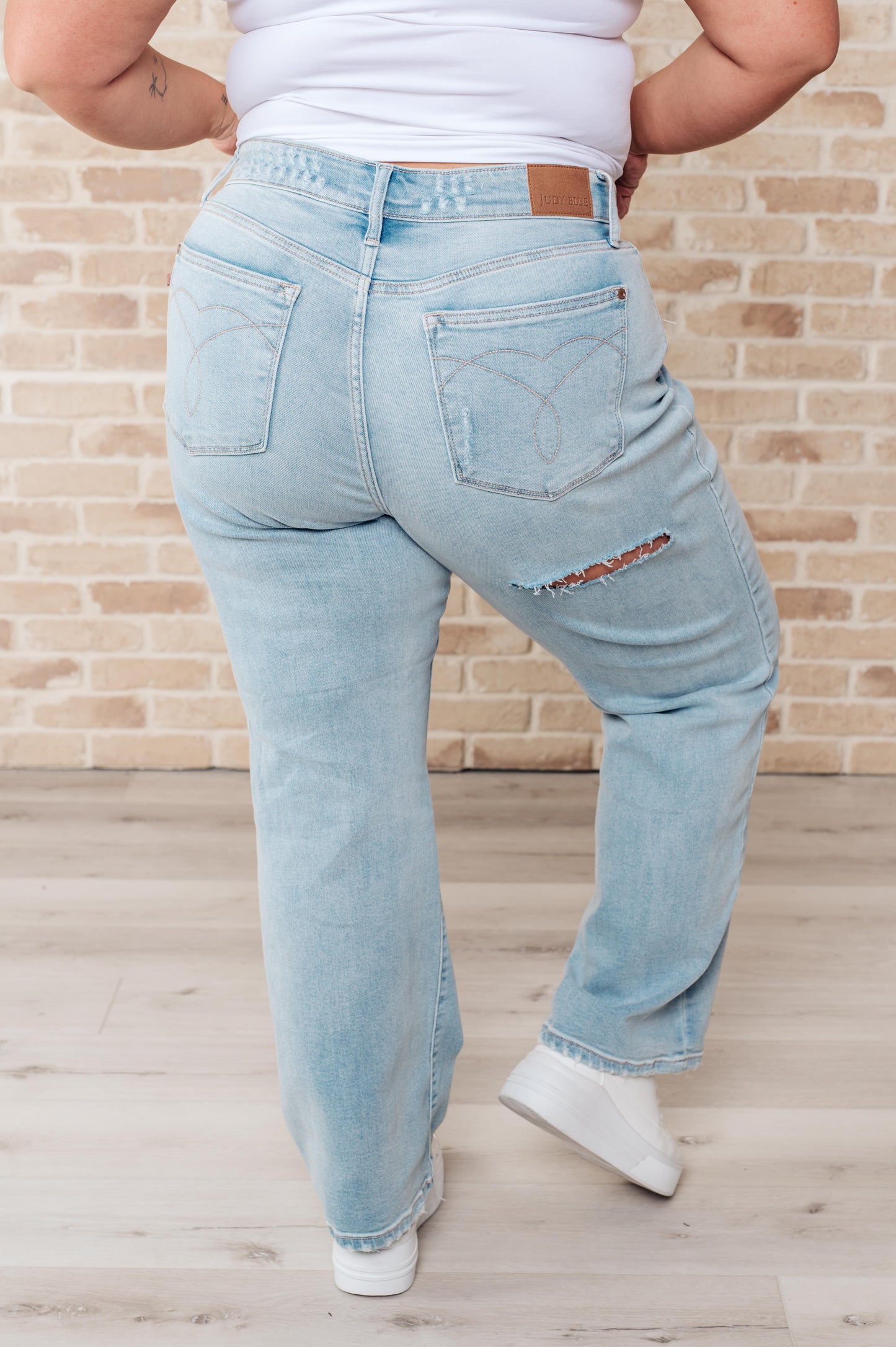 Judy Blue Parker 90's Straight Jeans