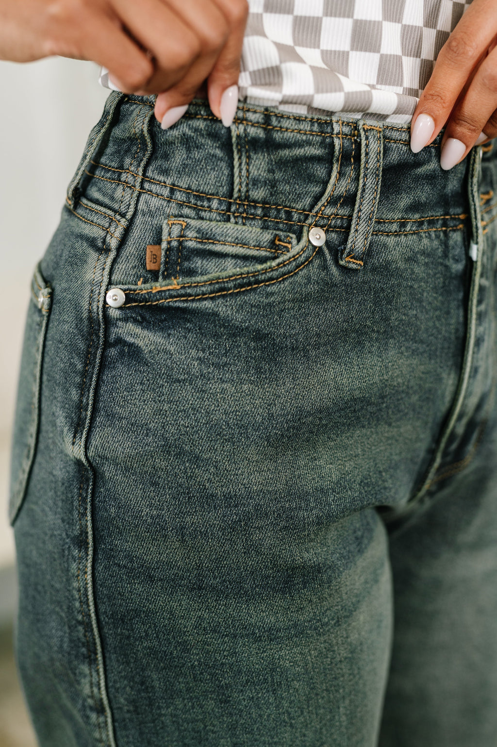 Judy Blue Teressa Hollywood Waist Wide Leg Jeans